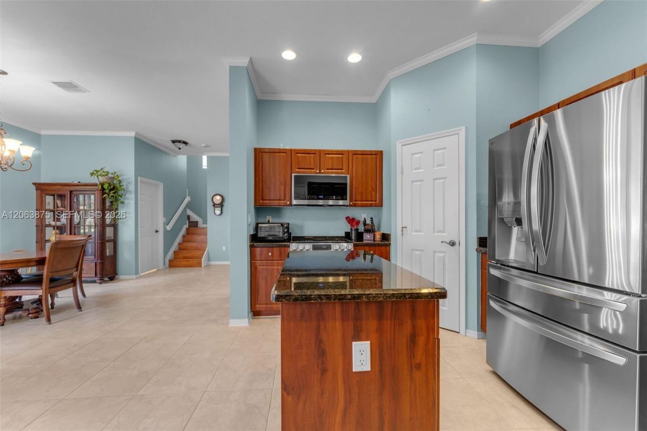 2390 SE 17th Ter, Homestead, FL 33035 Photo