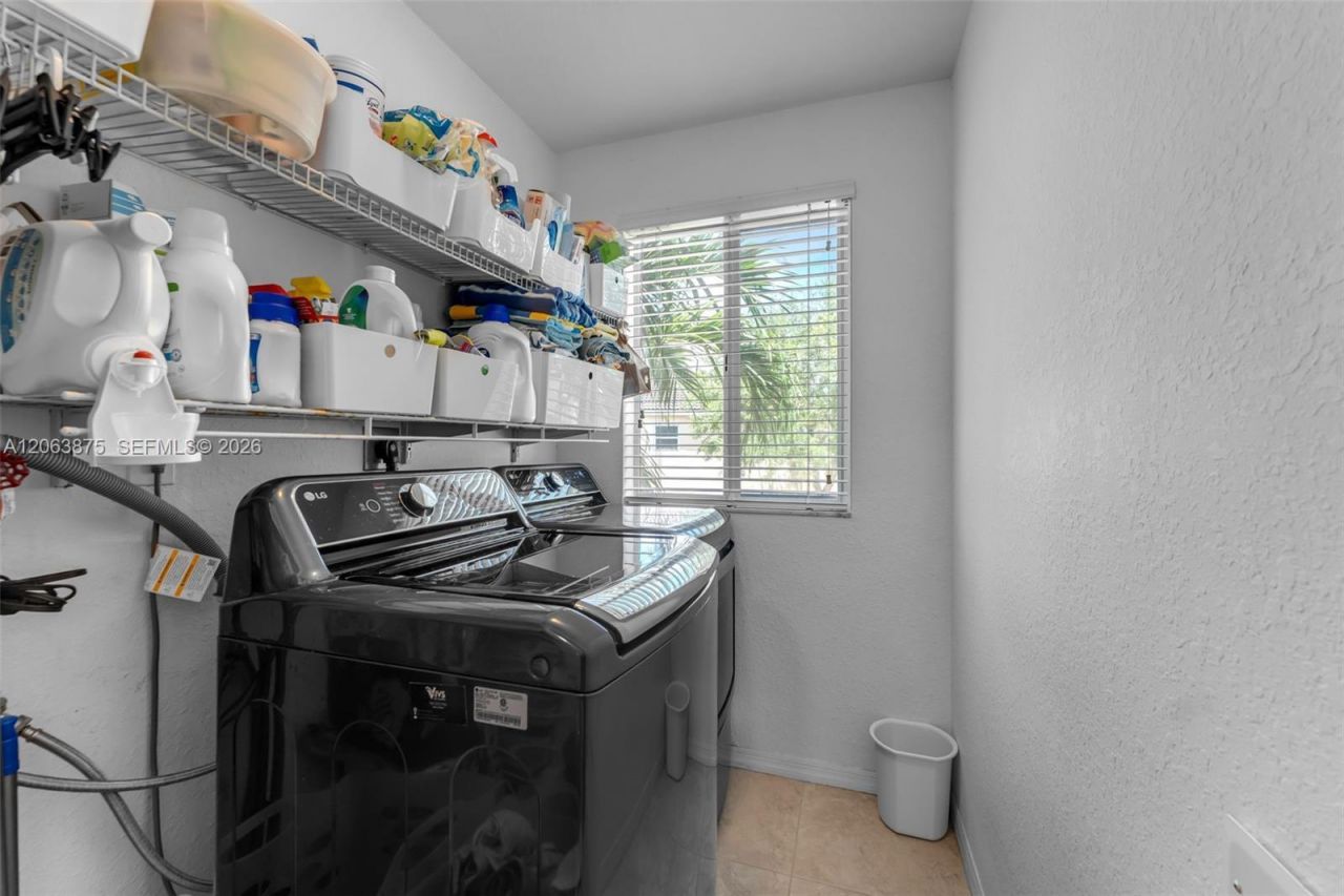 2390 SE 17th Ter, Homestead, FL 33035 Photo