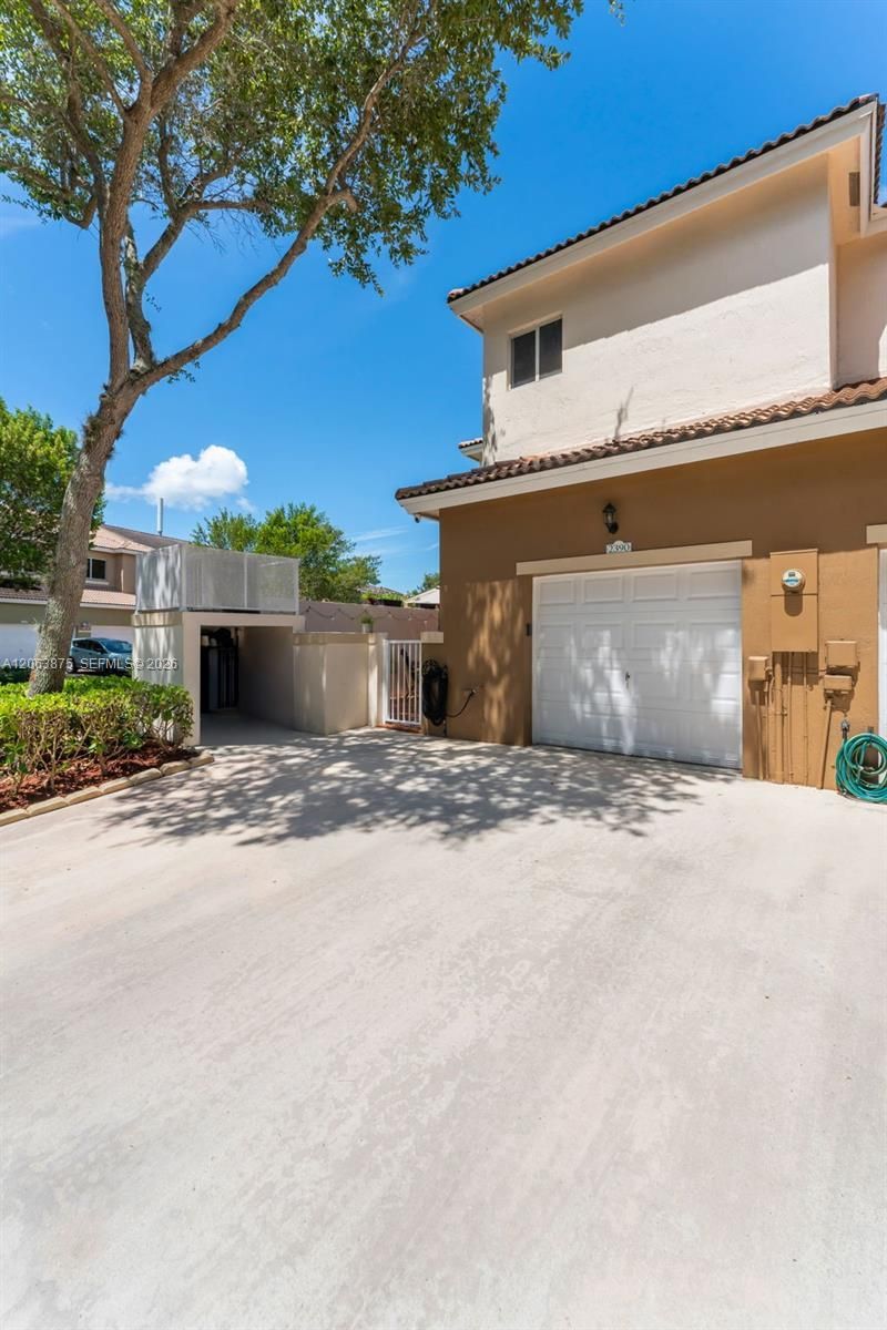 2390 SE 17th Ter, Homestead, FL 33035 Photo