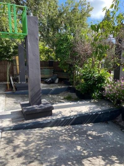 6010 NE 2nd Ave , Miami, FL 33137 Photo