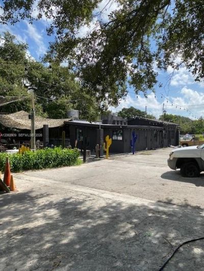 6010 NE 2nd Ave , Miami, FL 33137 Photo