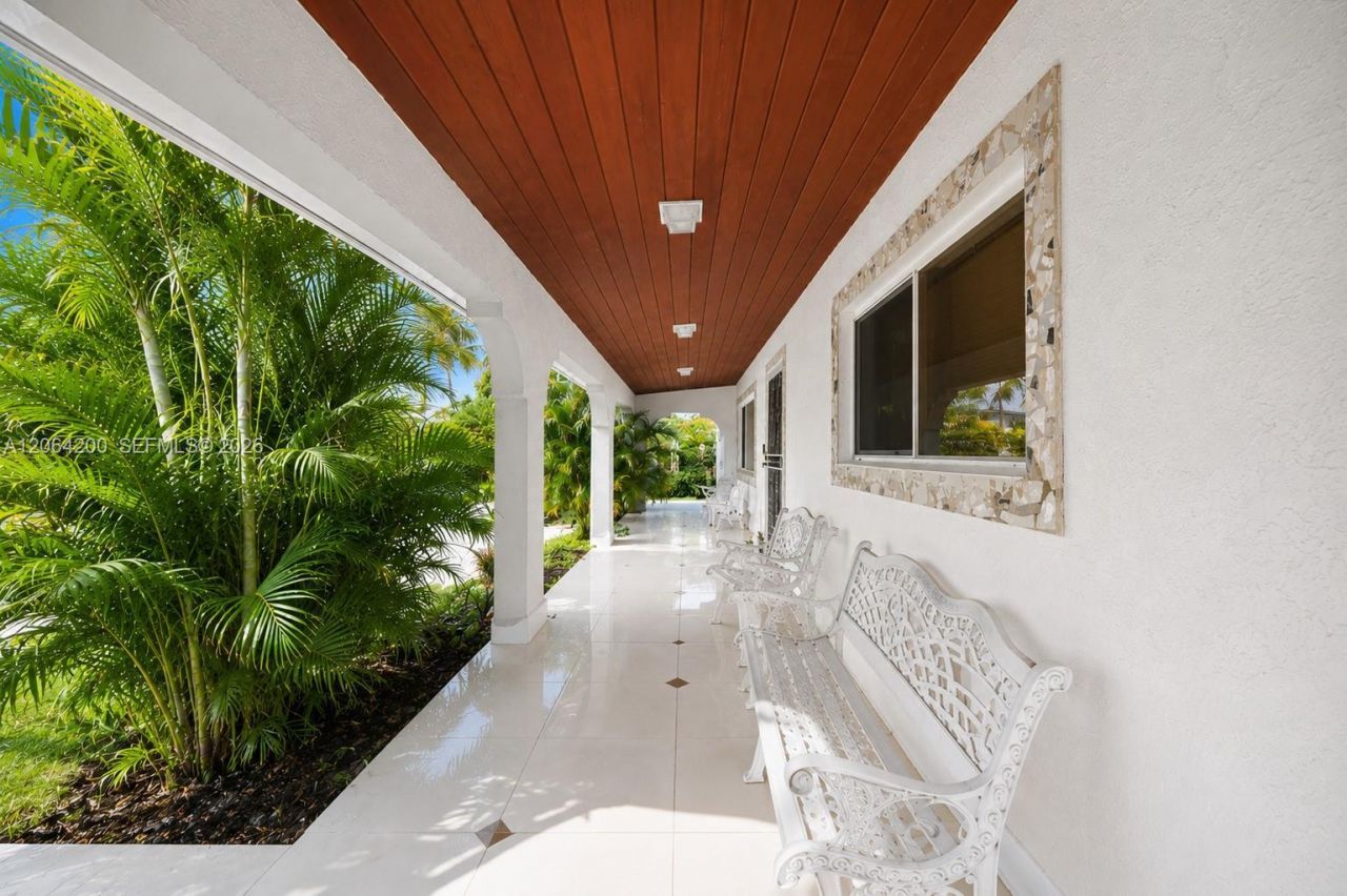 291 W 47th St, Hialeah, FL 33012 Photo