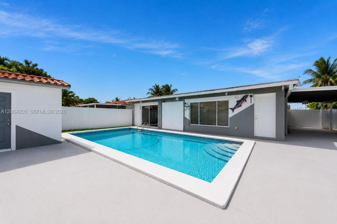 291 W 47th St, Hialeah, FL 33012 Photo