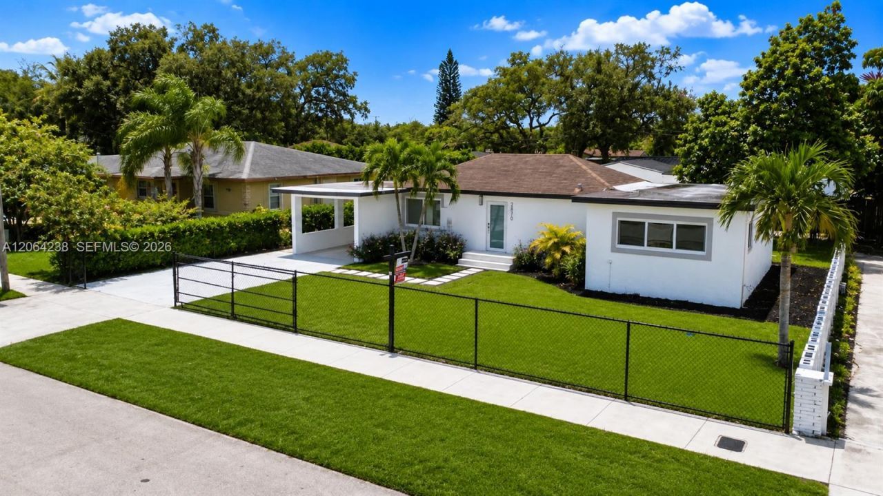 2870 NW 169th Ter, Miami Gardens, FL 33056 Photo