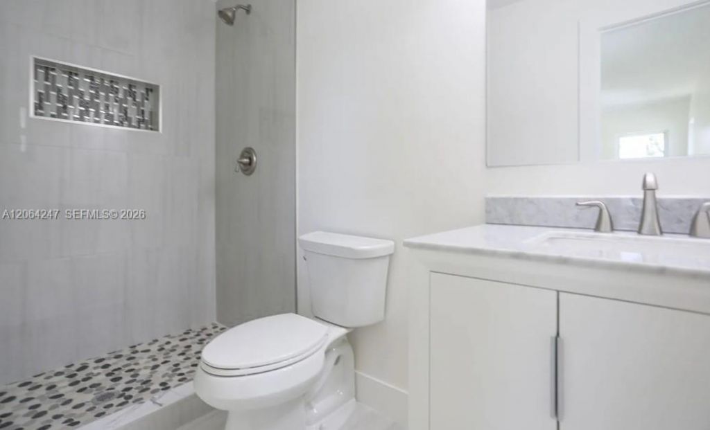 225 Georgetown , Naples, FL 34114 Photo