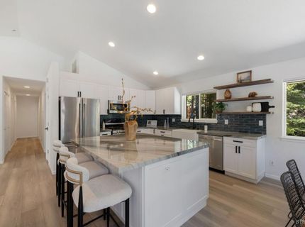 1522 Tionontati Street, South Lake Tahoe, CA 96150 Photo