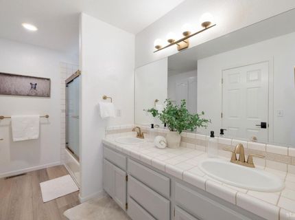 1522 Tionontati Street, South Lake Tahoe, CA 96150 Photo