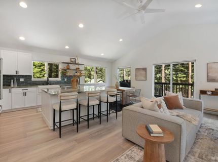 1522 Tionontati Street, South Lake Tahoe, CA 96150 Photo