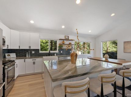 1522 Tionontati Street, South Lake Tahoe, CA 96150 Photo