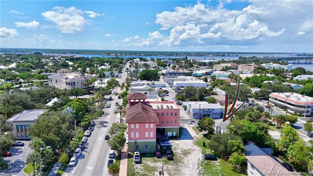 309 SE Denver Avenue, Stuart, FL 34994 Photo