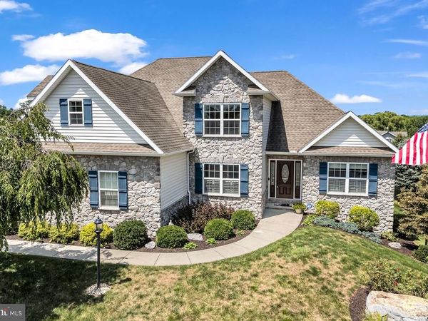 834 TAMANINI WAY, MECHANICSBURG, PA 17055