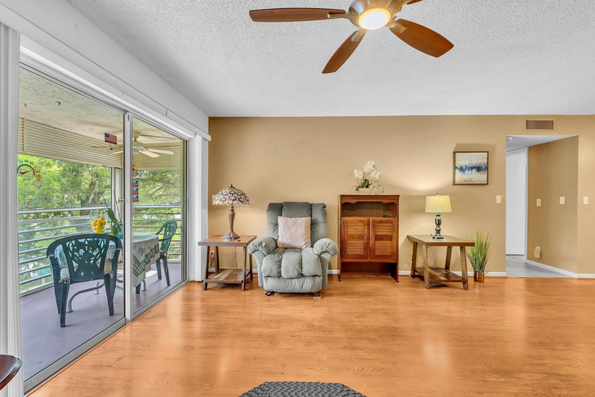 405 N Laurel Drive, Unit 206, Margate, FL 33063 Photo