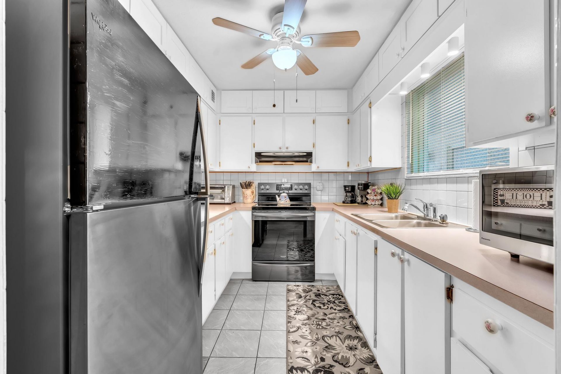 405 N Laurel Drive, Unit 206, Margate, FL 33063 Photo