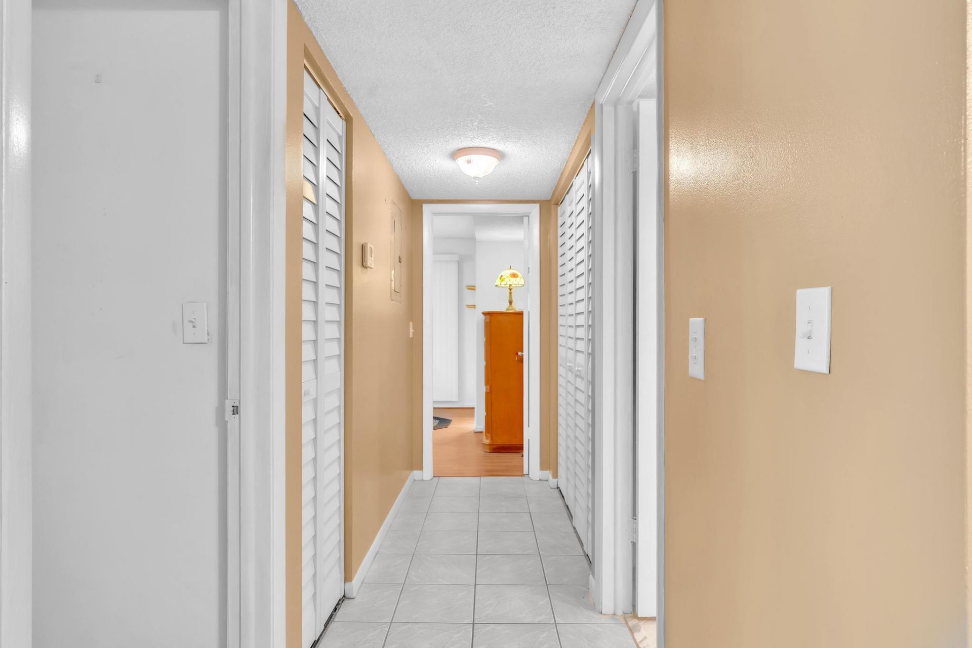 405 N Laurel Drive, Unit 206, Margate, FL 33063 Photo