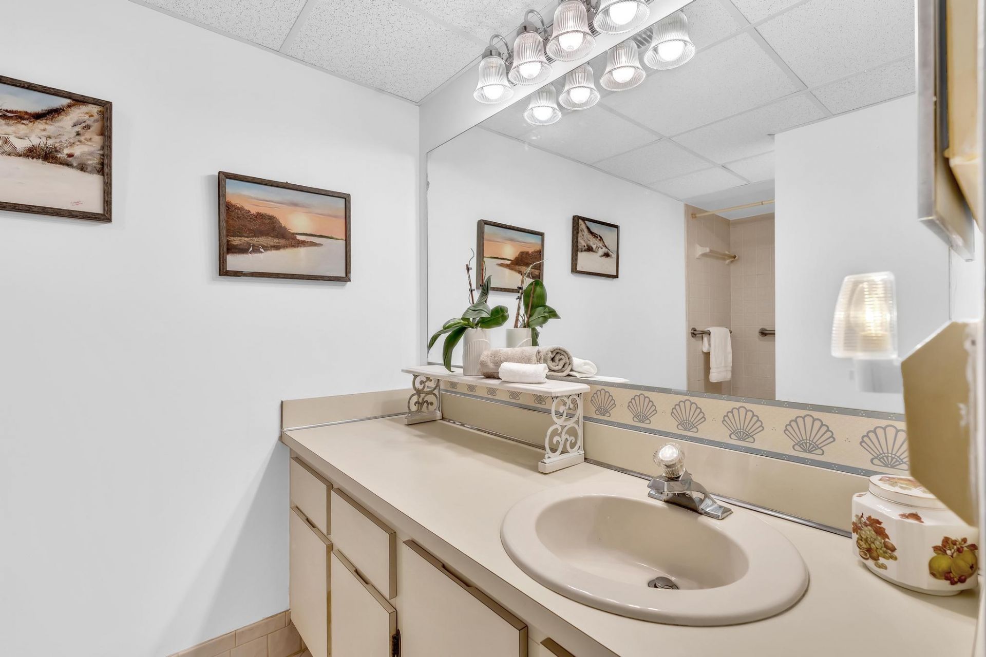 405 N Laurel Drive, Unit 206, Margate, FL 33063 Photo