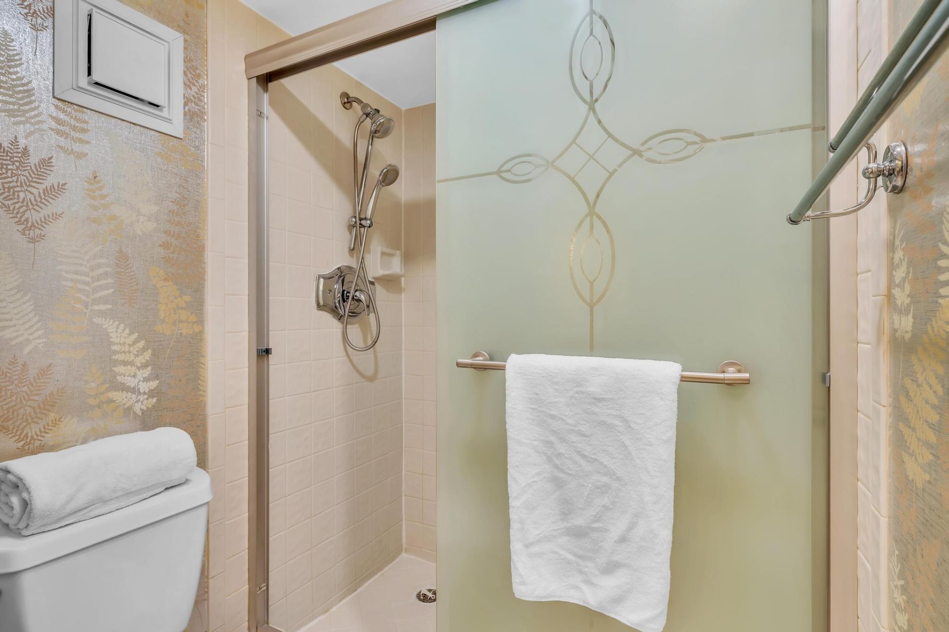 405 N Laurel Drive, Unit 206, Margate, FL 33063 Photo