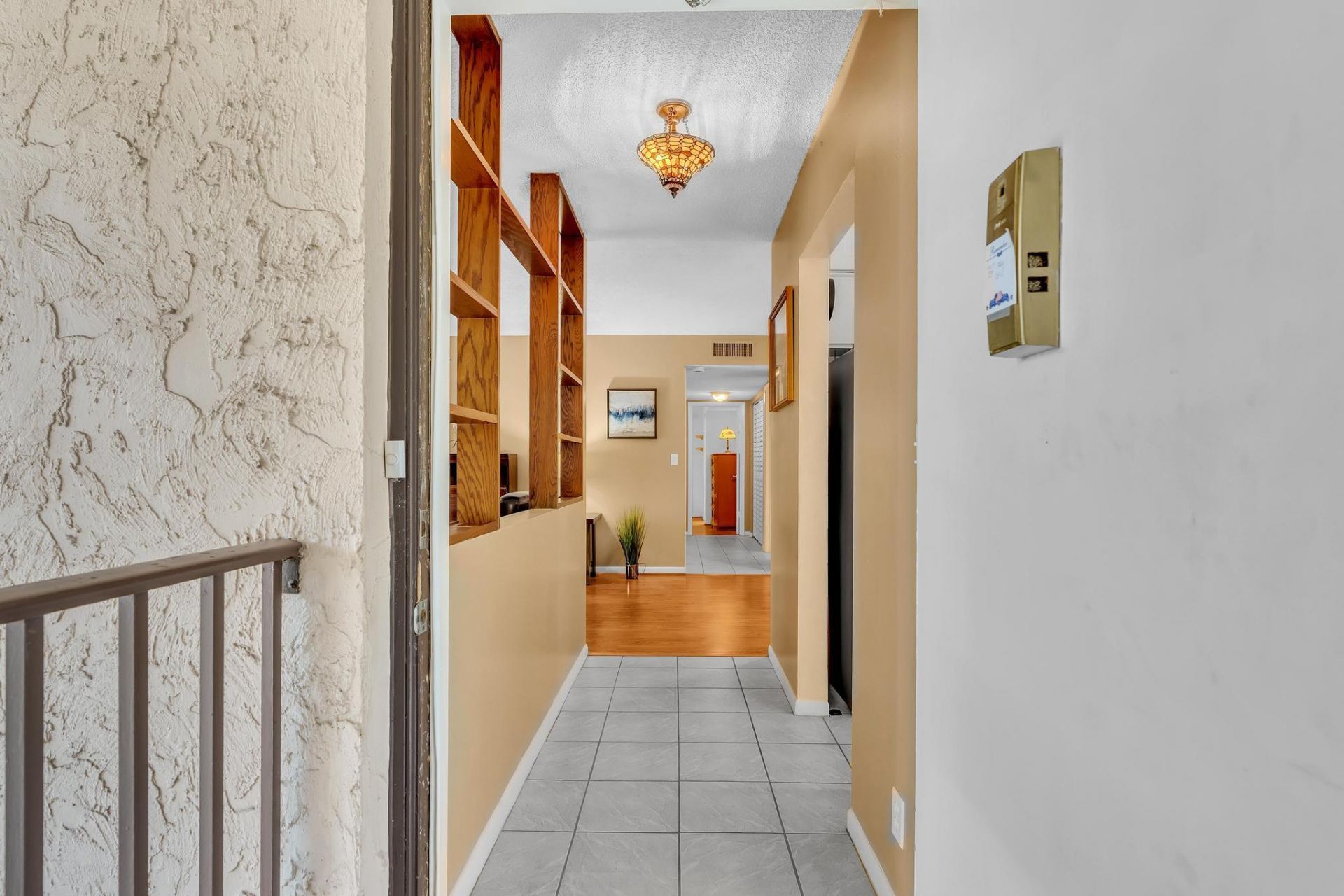 405 N Laurel Drive, Unit 206, Margate, FL 33063 Photo