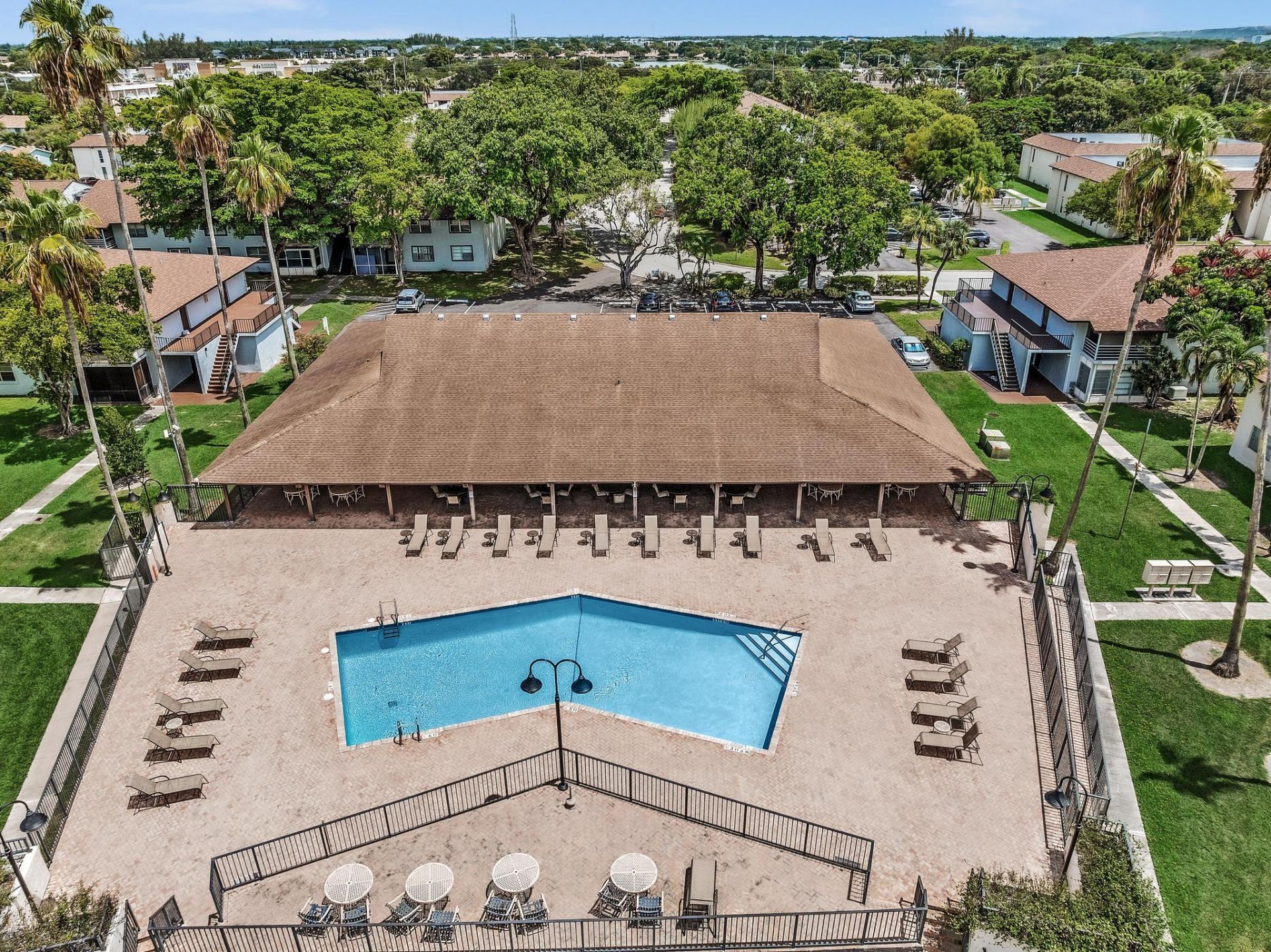405 N Laurel Drive, Unit 206, Margate, FL 33063 Photo