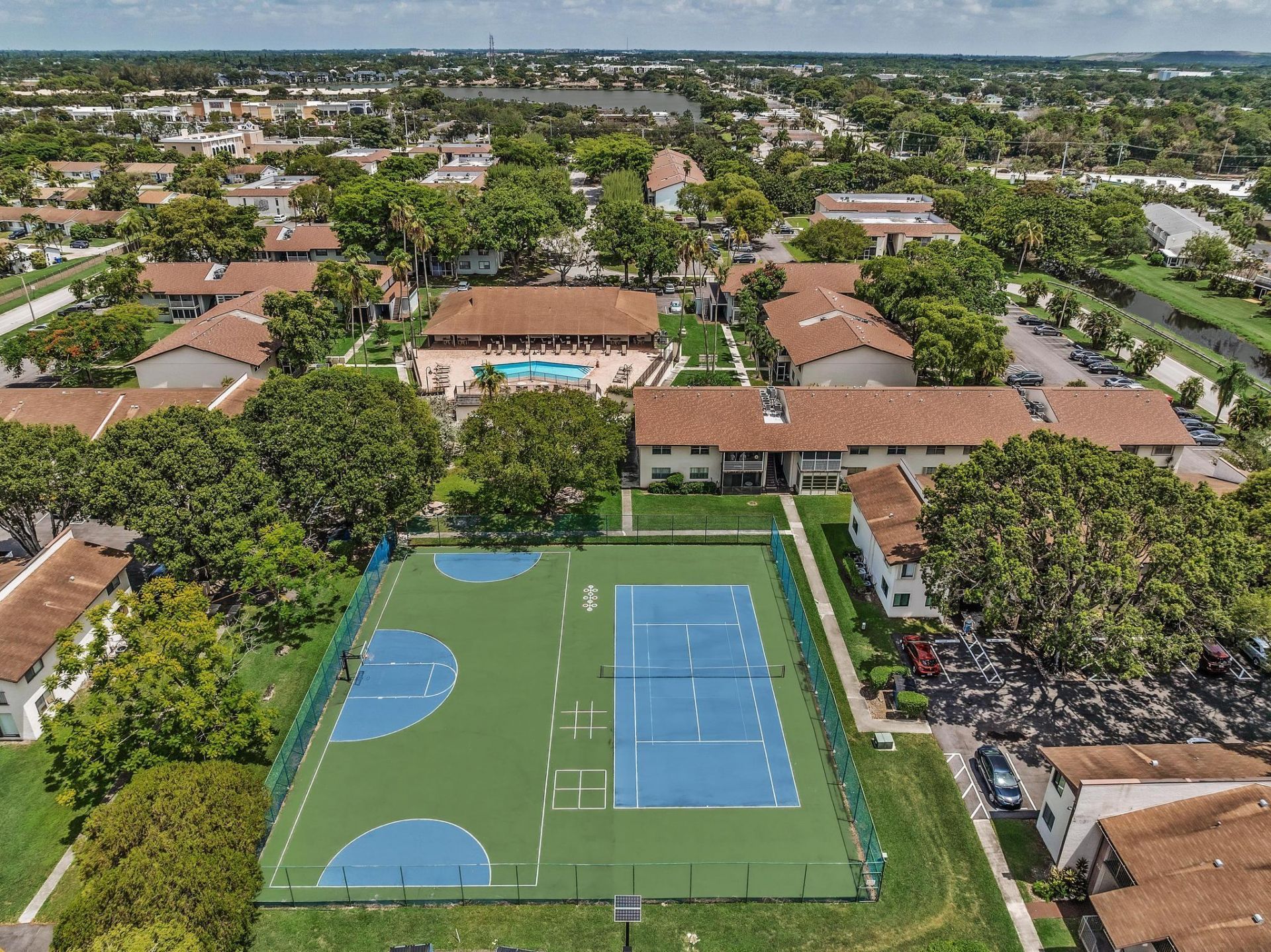 405 N Laurel Drive, Unit 206, Margate, FL 33063 Photo