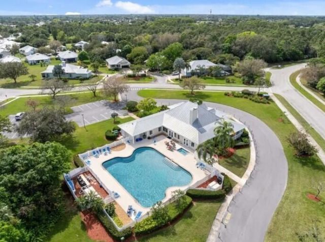 861 NE Whistling Duck Way, Port Saint Lucie, FL 34983 Photo