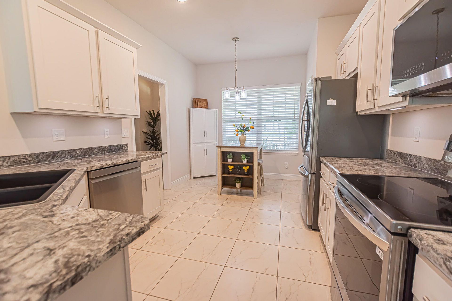 861 NE Whistling Duck Way, Port Saint Lucie, FL 34983 Photo