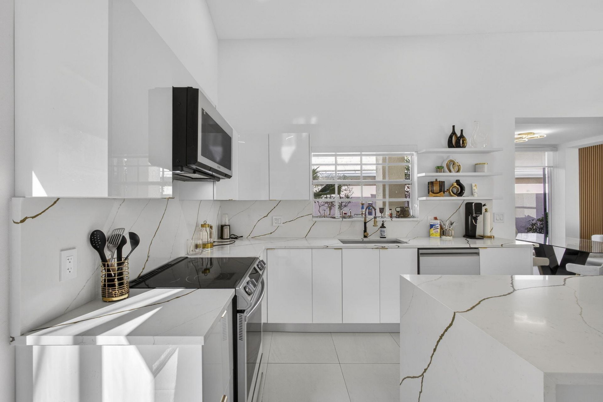 18 Selby Lane, Palm Beach Gardens, FL 33418 Photo