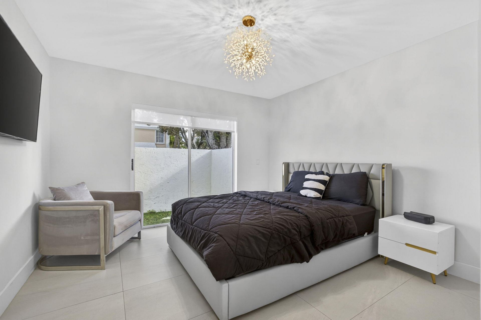 18 Selby Lane, Palm Beach Gardens, FL 33418 Photo