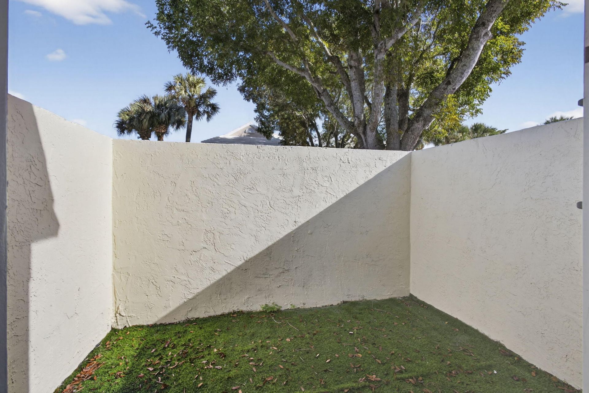 18 Selby Lane, Palm Beach Gardens, FL 33418 Photo