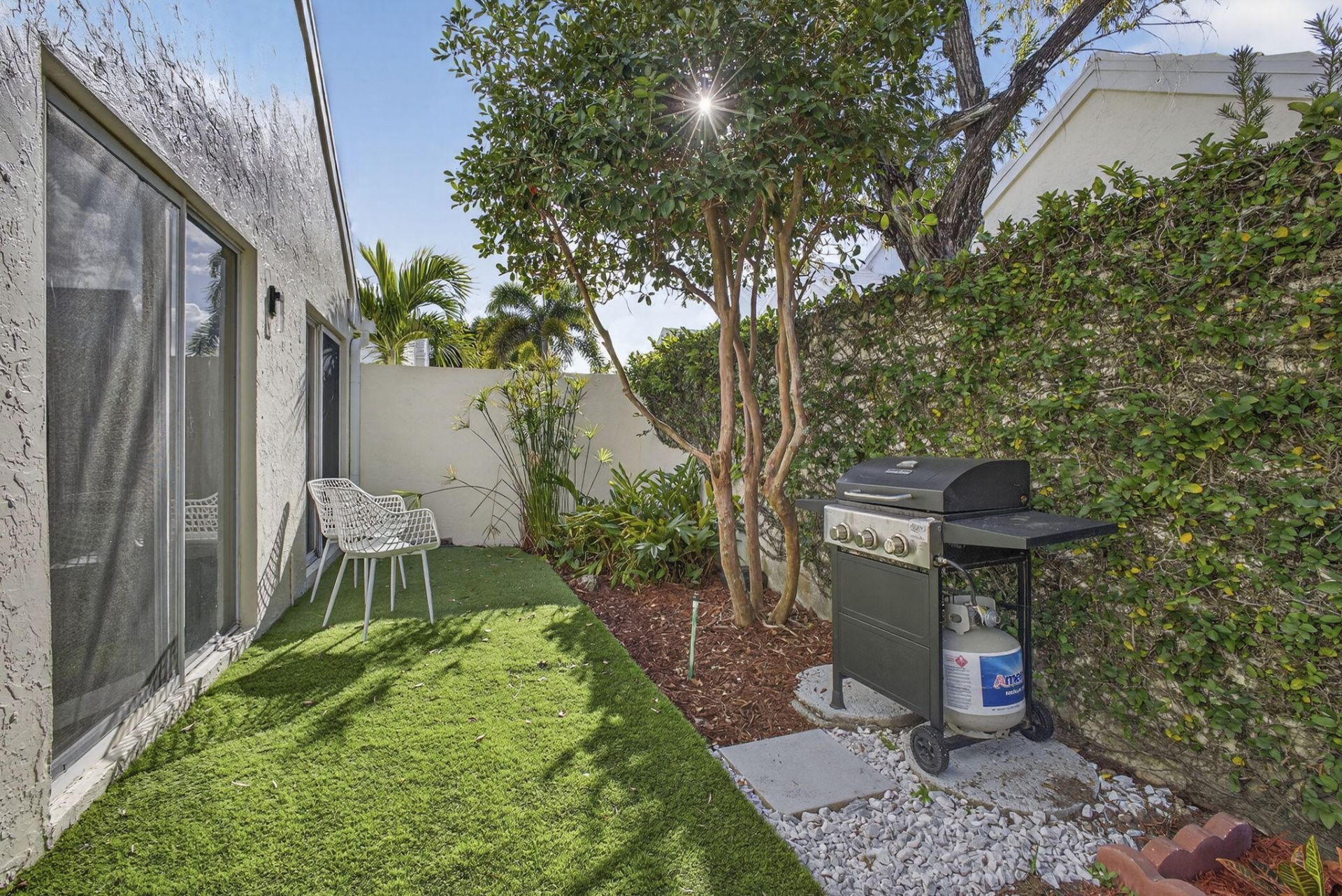 18 Selby Lane, Palm Beach Gardens, FL 33418 Photo