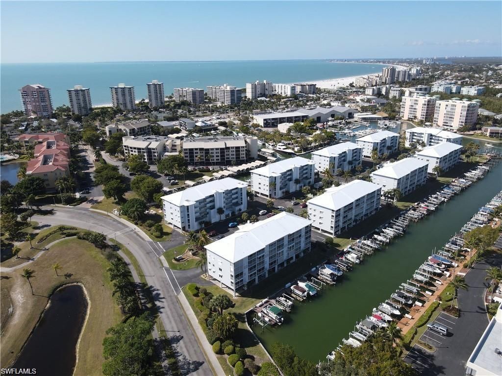 4531 Bay Beach Ln , Unit 133, Fort Myers Beach, FL 33931 Photo