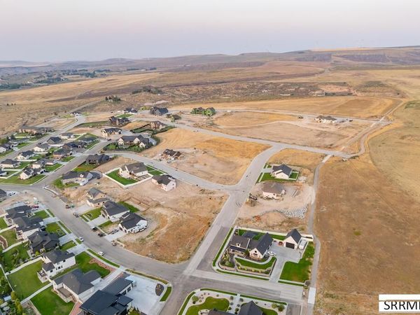 3397 Chester Driver, AMMON, ID 83406