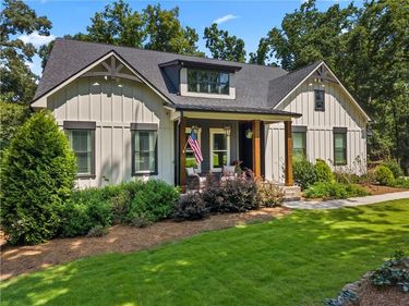 6014 Warpath Road, Flowery Branch, GA 30542
