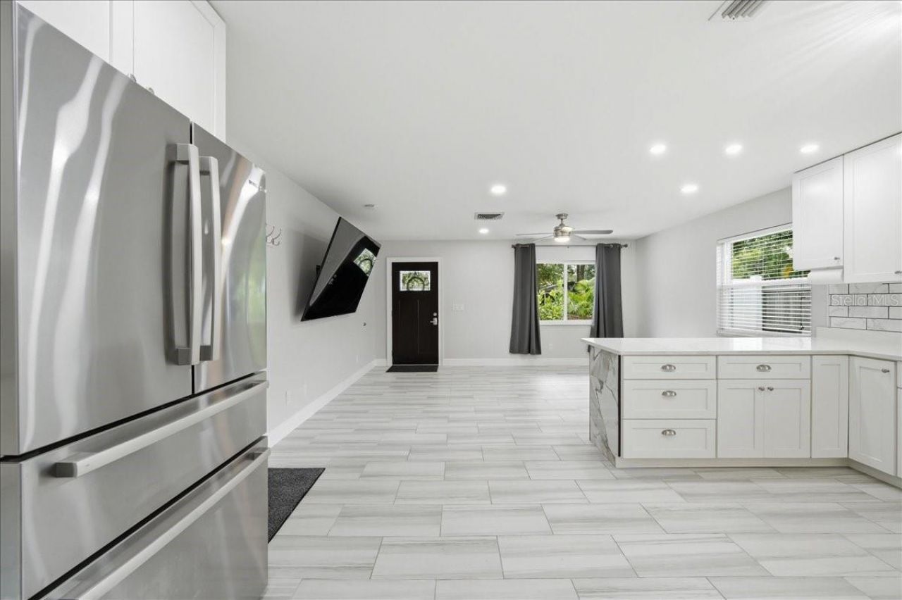 311 45th Avenue N, Saint Petersburg, FL 33703 Photo