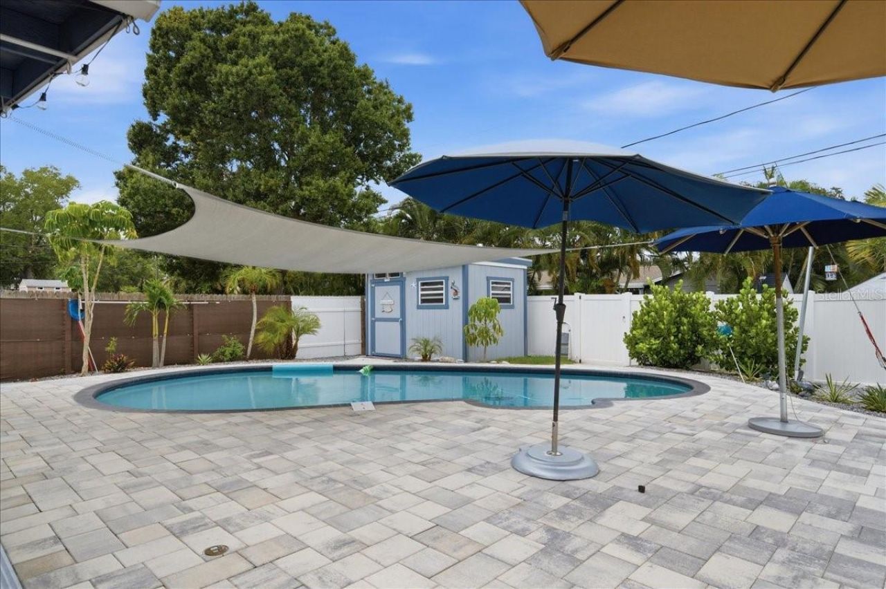 311 45th Avenue N, Saint Petersburg, FL 33703 Photo