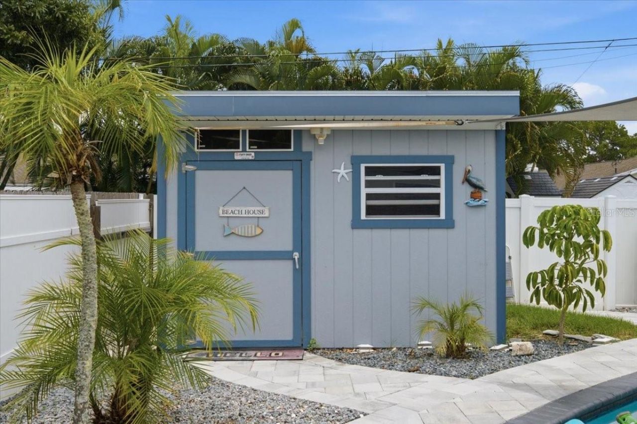311 45th Avenue N, Saint Petersburg, FL 33703 Photo