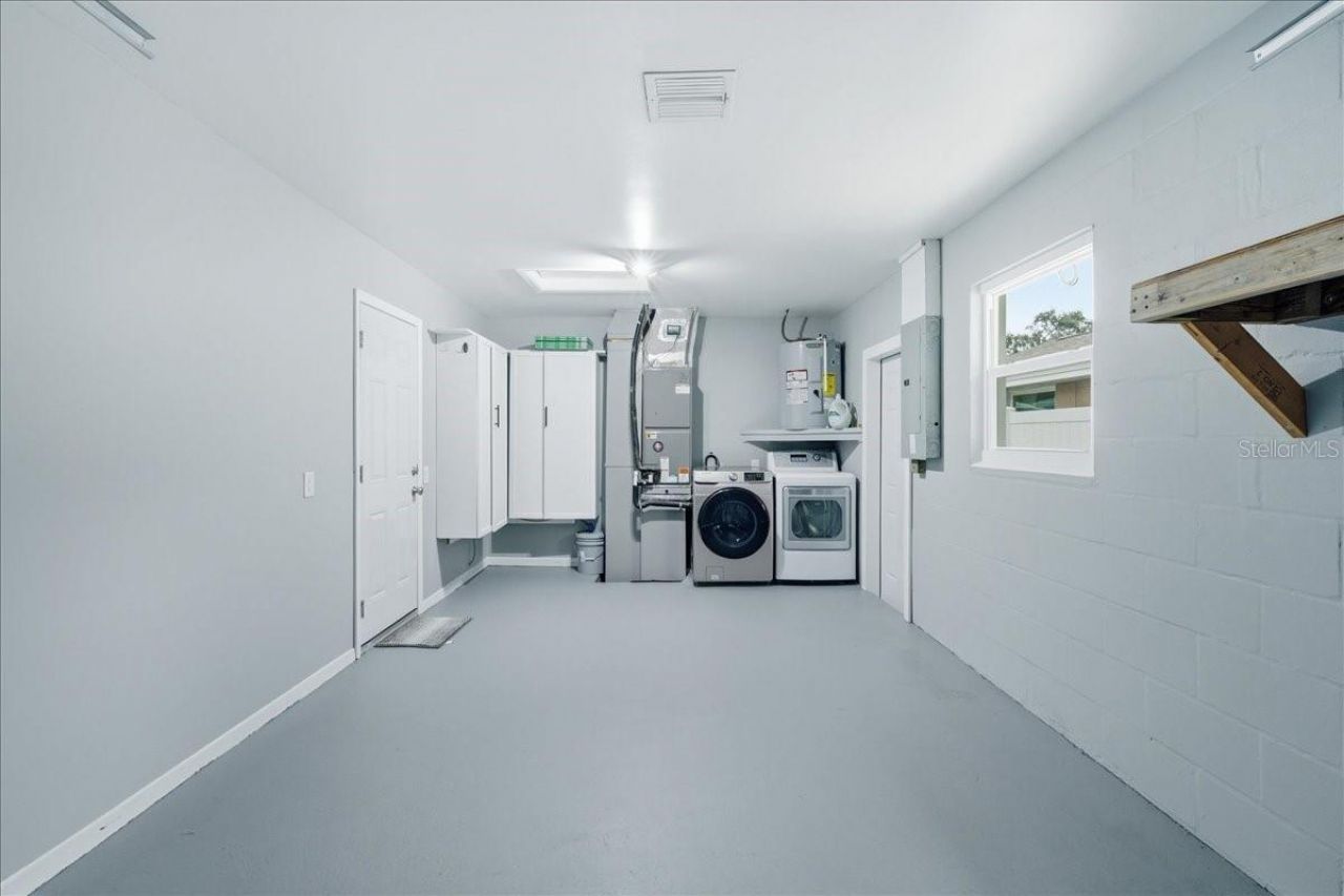 311 45th Avenue N, Saint Petersburg, FL 33703 Photo