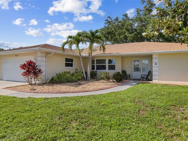 5776 AUGUSTA CIRCLE , SARASOTA, FL 34238