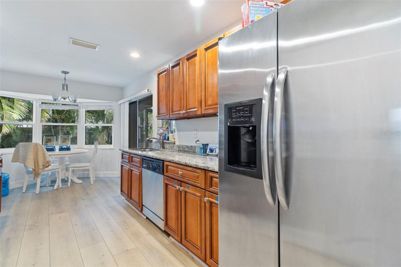 5776 Augusta Circle, Sarasota, FL 34238 Photo