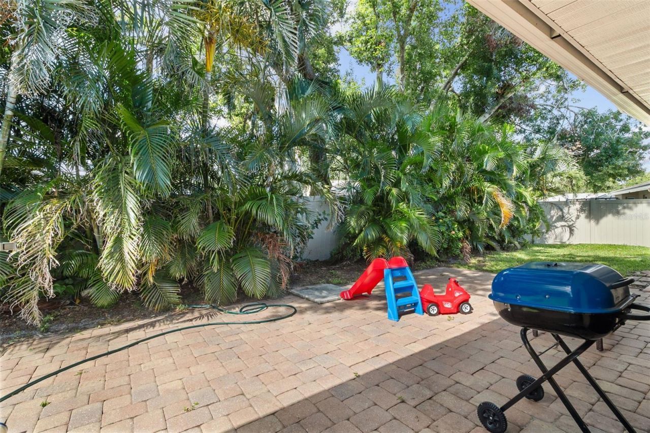 5776 Augusta Circle, Sarasota, FL 34238 Photo