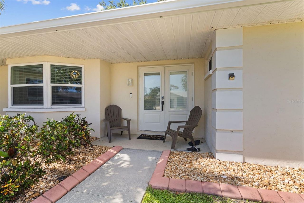 5776 Augusta Circle, Sarasota, FL 34238 Photo
