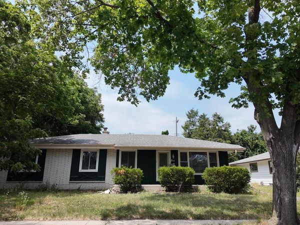 8334 W Denver AVENUE, Milwaukee, WI 53223
