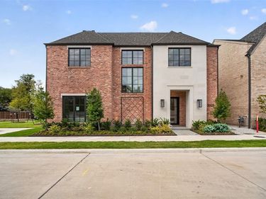 5525 Forsan Way , Dallas, TX 75230