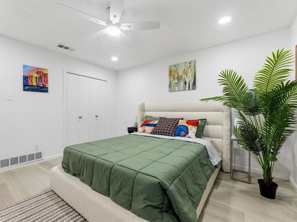 210 Slaughter Street, Arlington, TX 76011