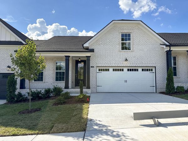316 Heaton Way , Hendersonville, TN 37075