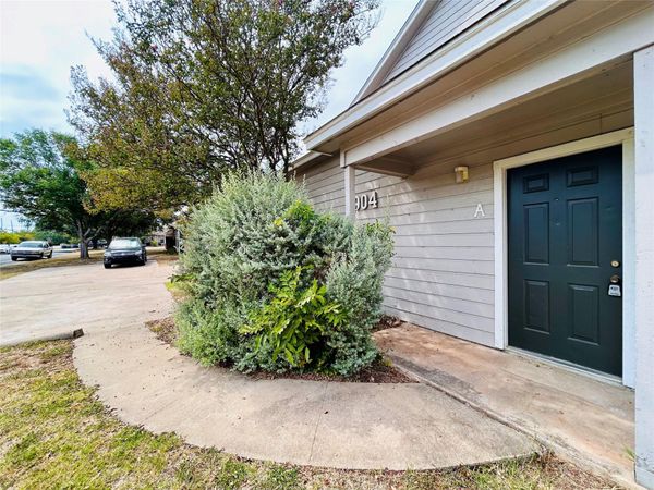 8904 Schick RD, Unit A, Austin, TX 78729