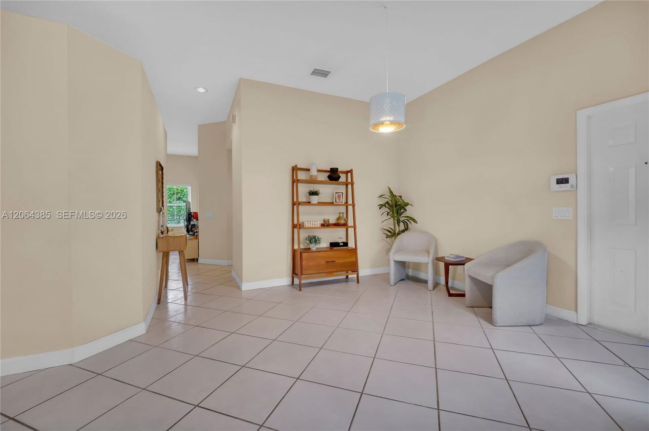885 Tanglewood Cir, Unit 885, Weston, FL 33327 Photo