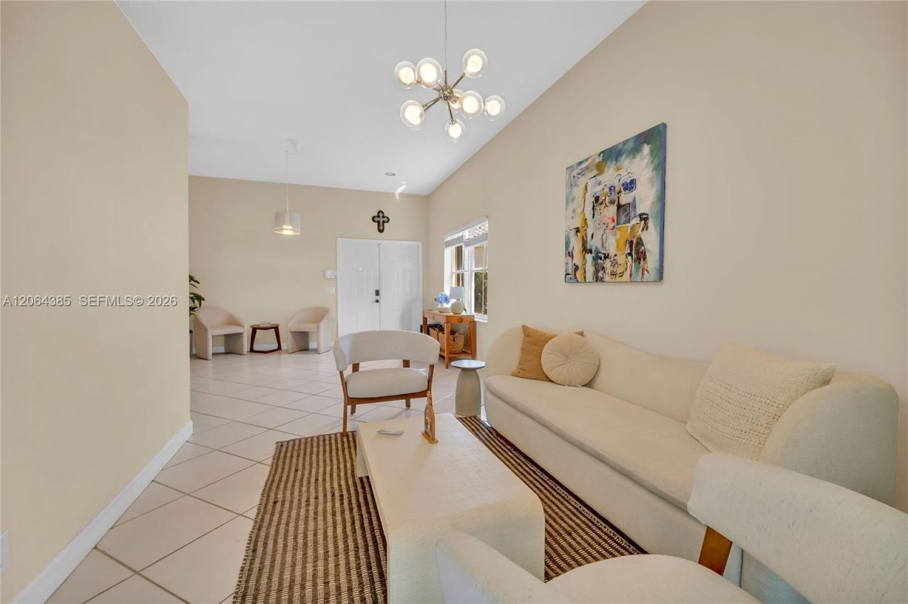 885 Tanglewood Cir, Unit 885, Weston, FL 33327 Photo