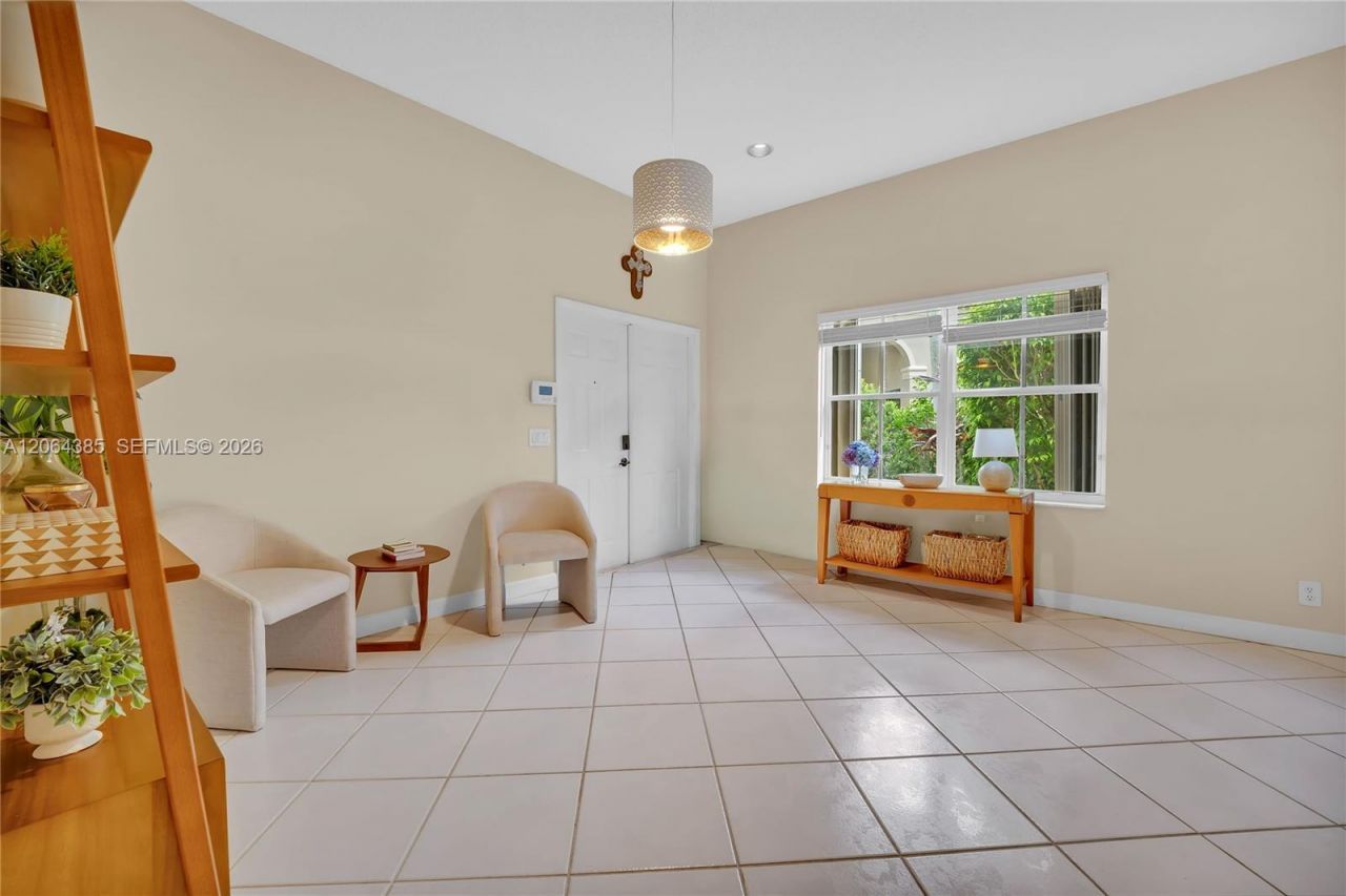 885 Tanglewood Cir, Unit 885, Weston, FL 33327 Photo