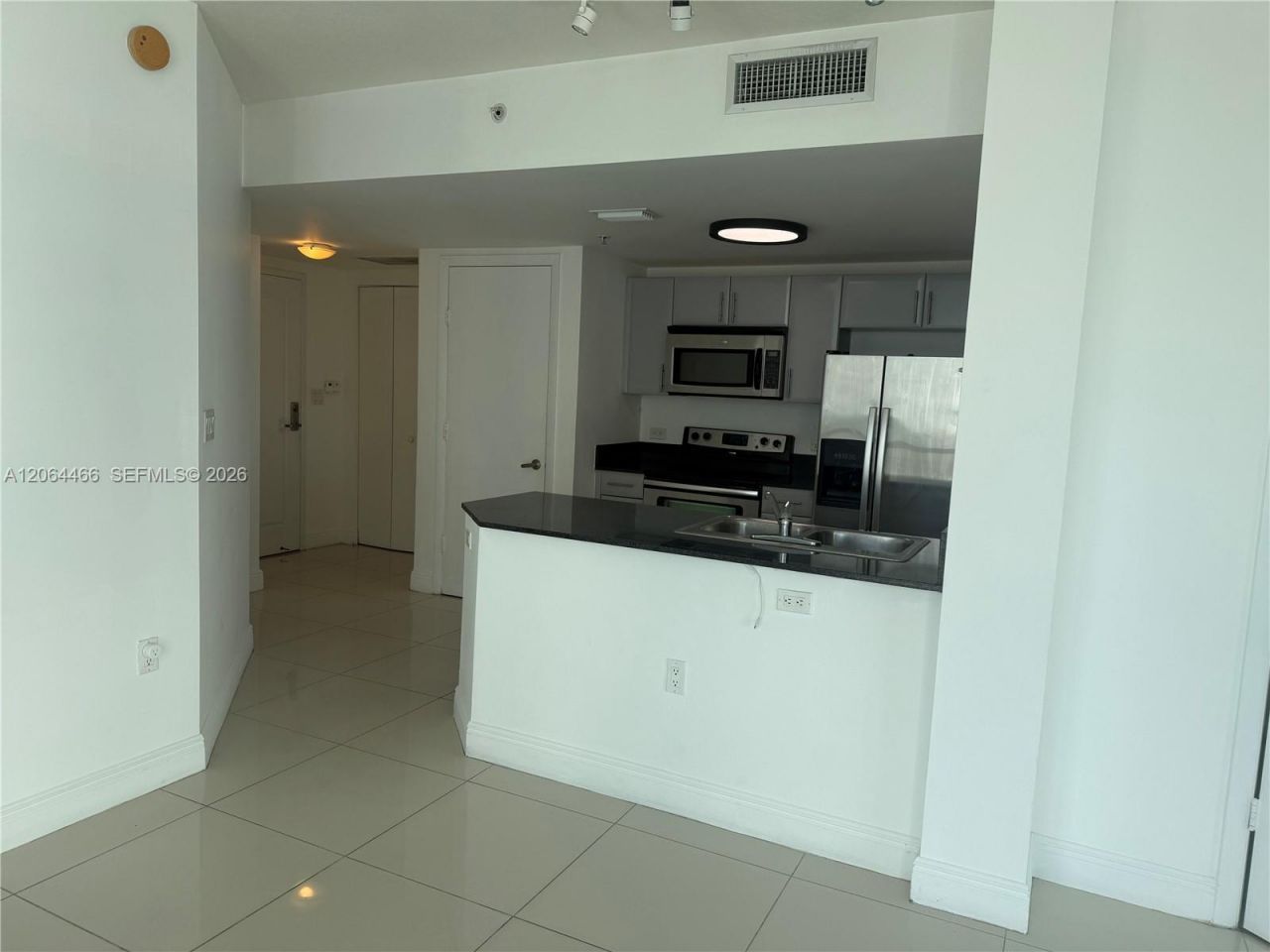 1871 NW S River Dr, Unit 1605, Miami, FL 33125 Photo