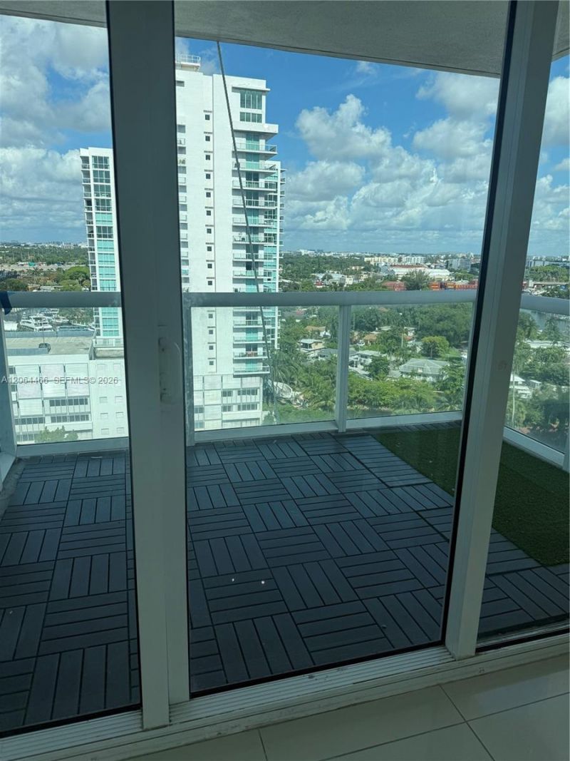 1871 NW S River Dr, Unit 1605, Miami, FL 33125 Photo